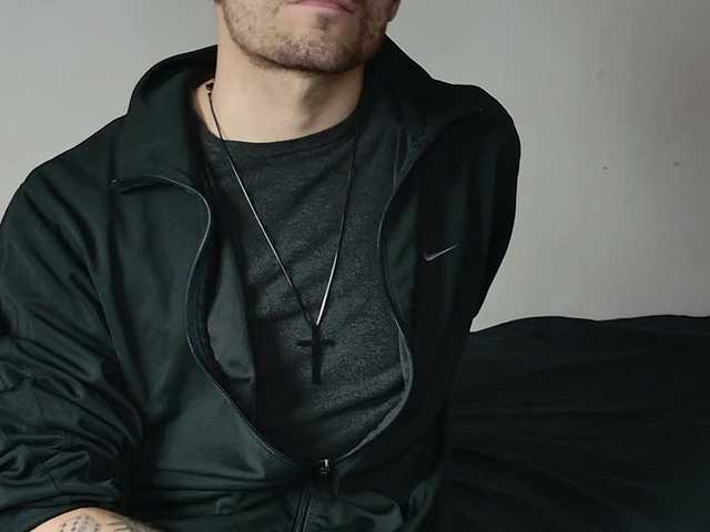 Live sex webcam photo for JackDesFeux #290897006