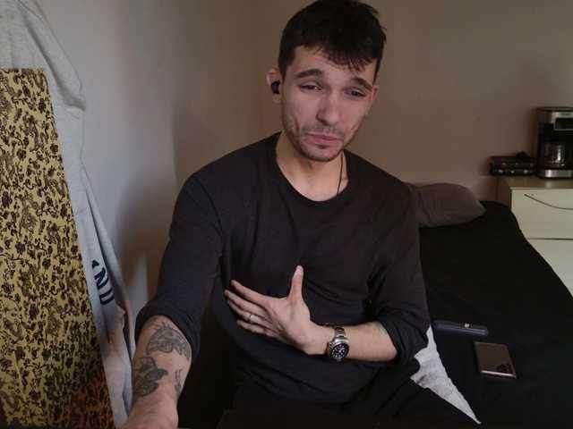 Live sex webcam photo for JackDesFeux #290987538