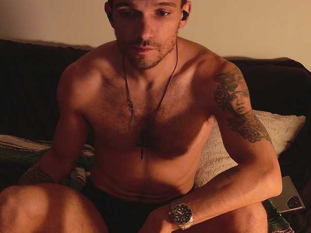 Live sex webcam photo for JackDesFeux #291230147