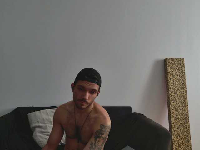 Live sex webcam photo for JackDesFeux #291377259