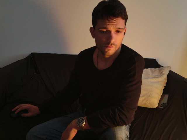 Live sex webcam photo for JackDesFeux #291534760