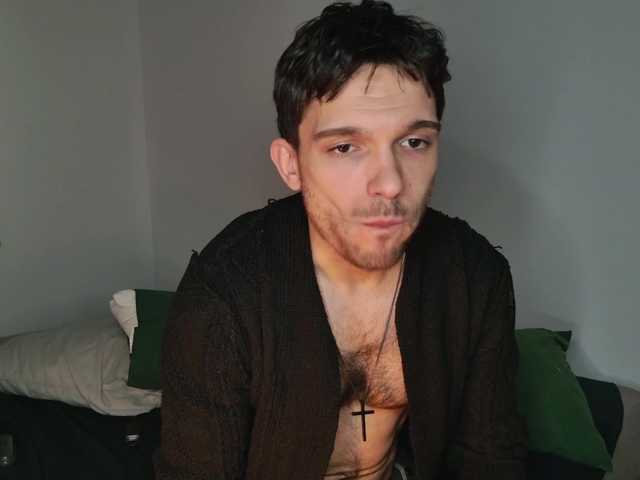 Live sex webcam photo for JackDesFeux #292231499