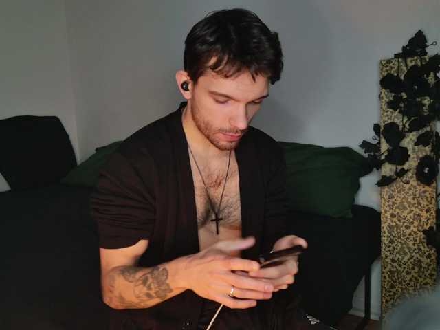 Live sex webcam photo for JackDesFeux #292294984