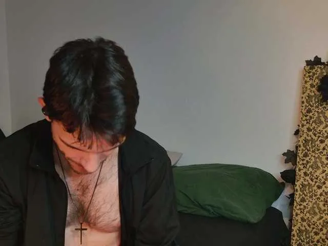 Live sex webcam photo for JackDesFeux #292352890