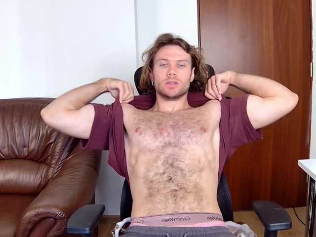 Live sex webcam photo for JackDeserty #294227138
