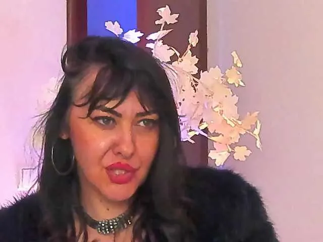Live sex webcam photo for JackieJee #291090294