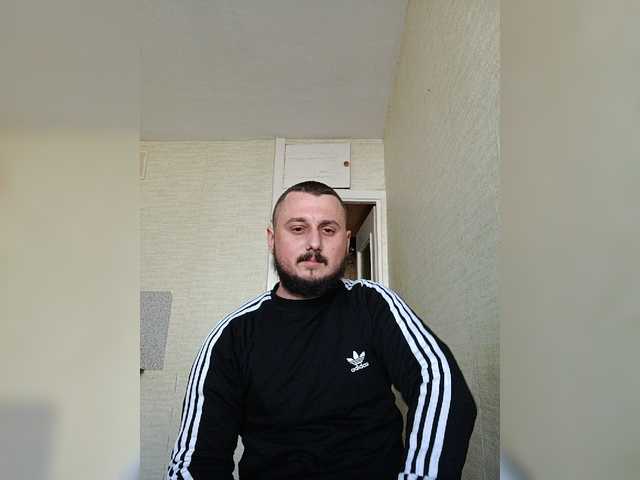 Live sex webcam photo for JacksonXStrong #277656606