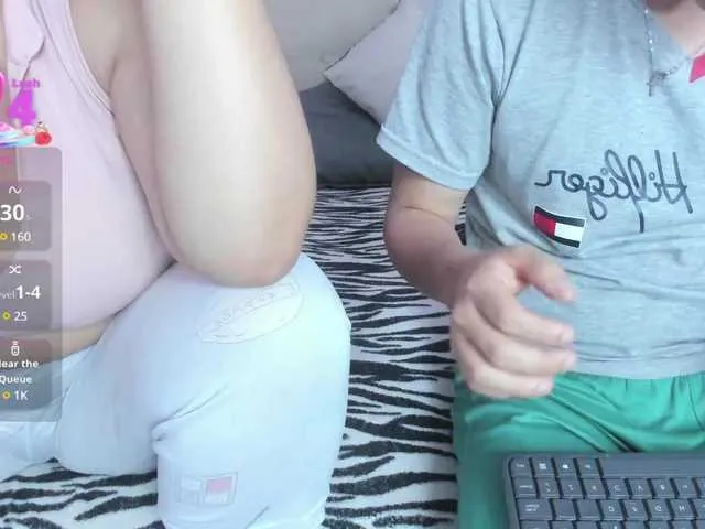Live sex webcam photo for JacksonnScarlett #291231987
