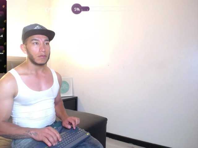 Live sex webcam photo for Jacob-Blacks- #277519236