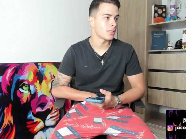 Live sex webcam photo for Jacob-fireexx #276432211