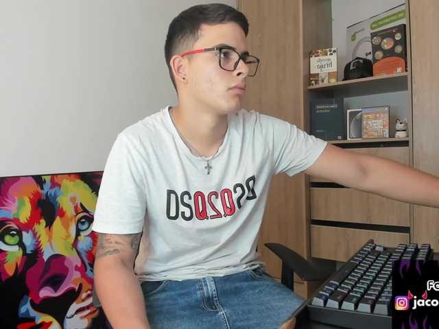 Live sex webcam photo for Jacob-fireexx #276475973