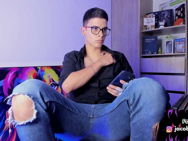 Live sex webcam photo for Jacob-fireexx #276528179
