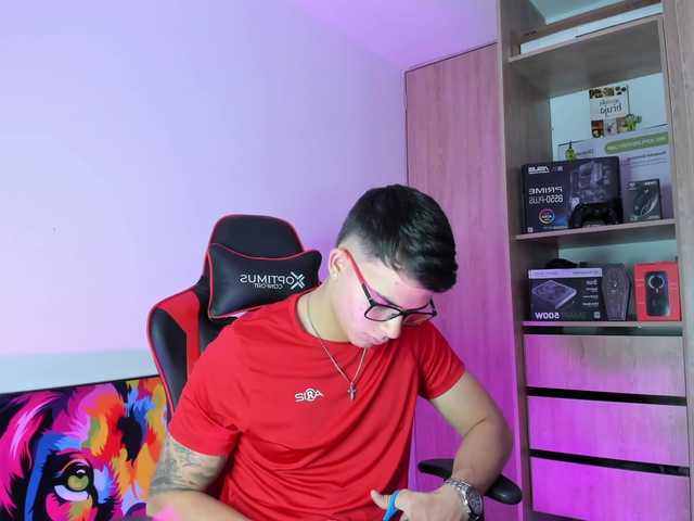 Live sex webcam photo for Jacob-fireexx #276646761