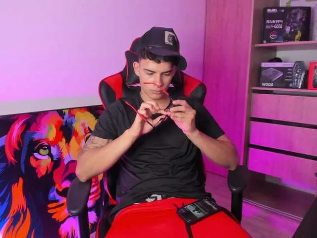 Live sex webcam photo for Jacob-fireexx #276675173