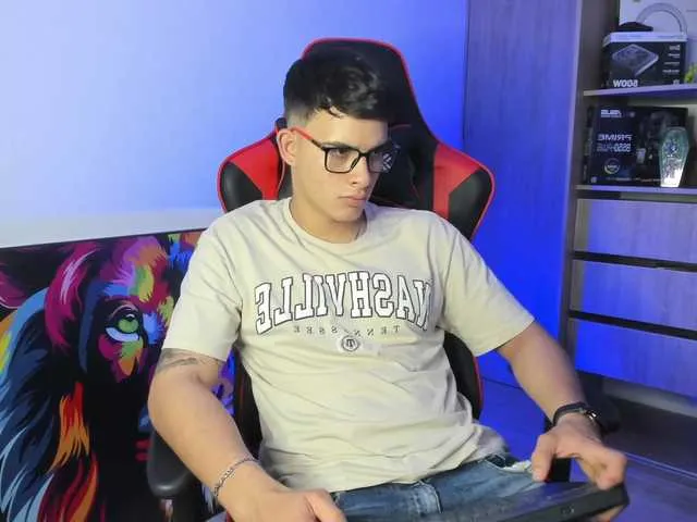 Live sex webcam photo for Jacob-fireexx #276742999