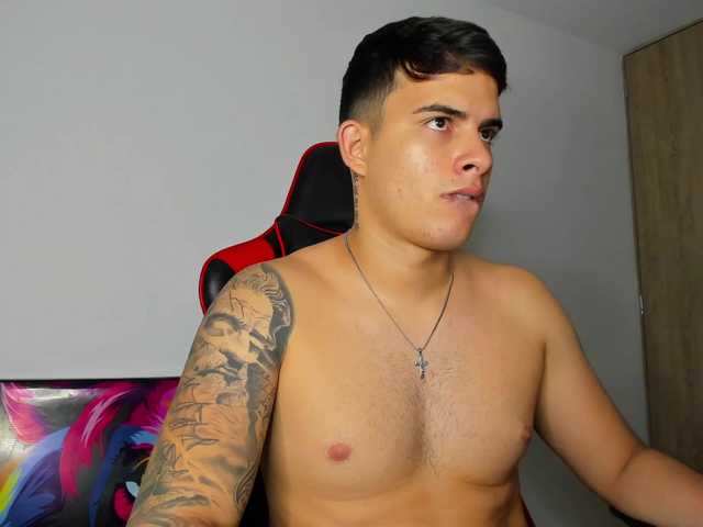 Live sex webcam photo for Jacob-fireexx #289255099