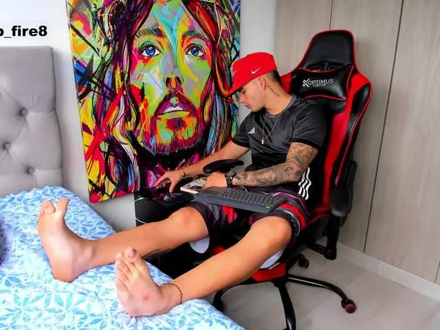 Live sex webcam photo for Jacob-fireexx #291308053