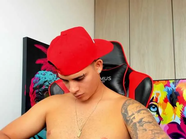 Live sex webcam photo for Jacob-fireexx #291642566