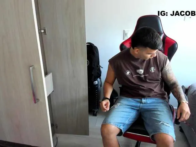 Live sex webcam photo for Jacob-fireexx #291758511