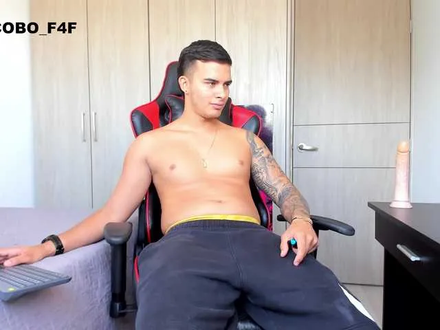 Live sex webcam photo for Jacob-fireexx #291914760