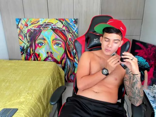 Live sex webcam photo for Jacob-fireexx #292042749