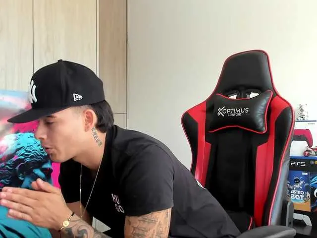 Live sex webcam photo for Jacob-fireexx #292190566