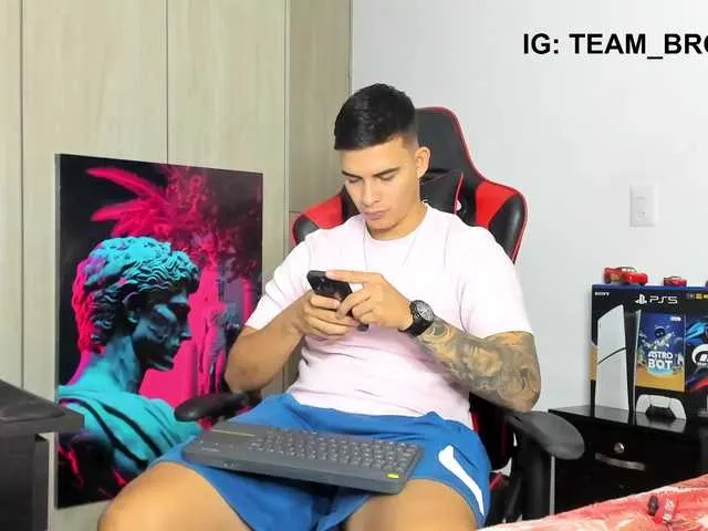 Live sex webcam photo for Jacob-fireexx #292224199