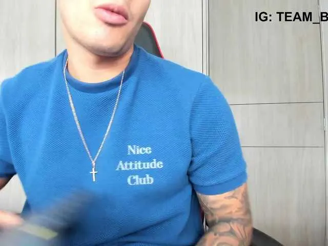 Live sex webcam photo for Jacob-fireexx #292255504