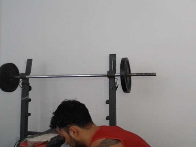 Live sex webcam photo for JacobGains #275596904