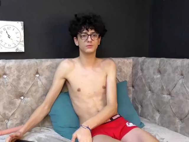Live sex webcam photo for JacobMaxx #277080261