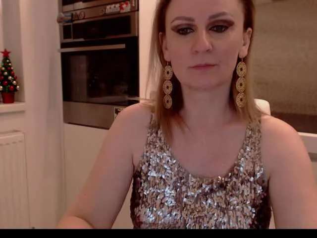 Live sex webcam photo for JacquiGray #277064675