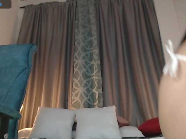 Live sex webcam photo for Jade-Lee #276535549