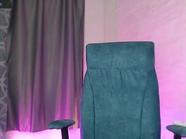 Live sex webcam photo for Jade-Lee #276666235