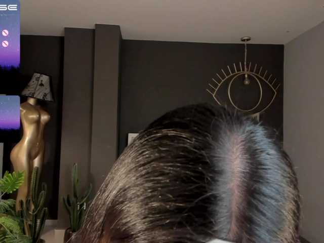 Live sex webcam photo for JadeEvans #273729959