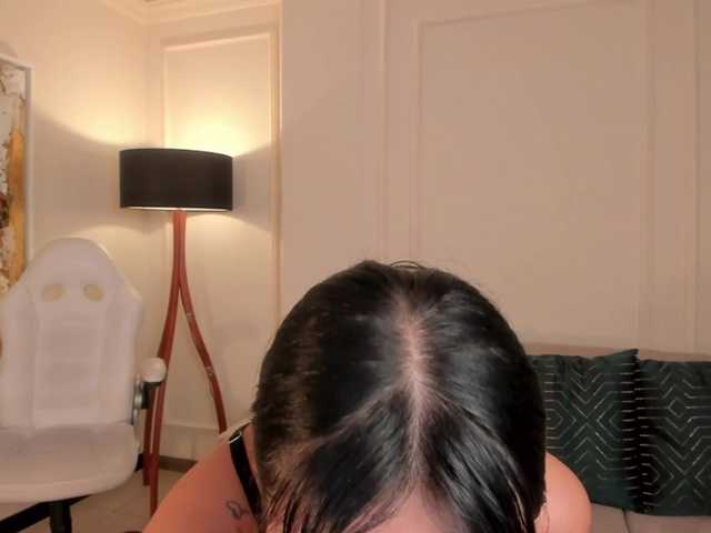 Live sex webcam photo for JadeEvans #273812864