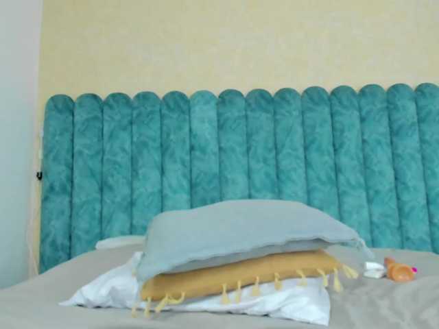 Live sex webcam photo for JadeSmiith #275689575