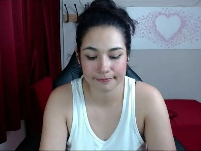 Live sex webcam photo for JadeSuan #273845204