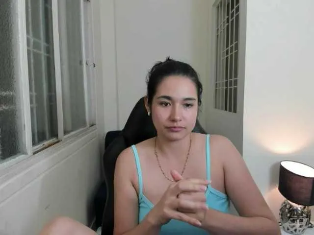 Live sex webcam photo for JadeSuan #274512258