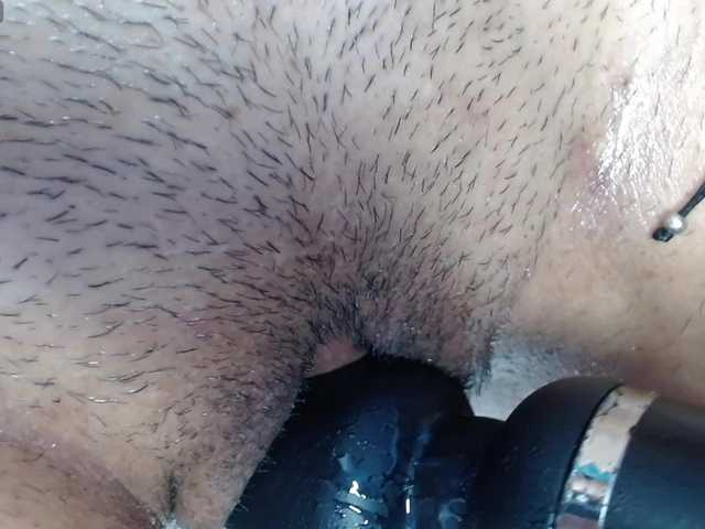 Live sex webcam photo for JadeWells #290178929