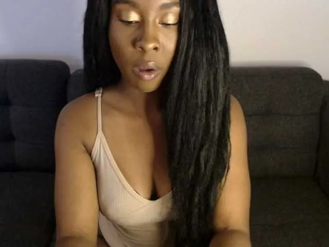 Live sex webcam photo for JadeWright #276290731