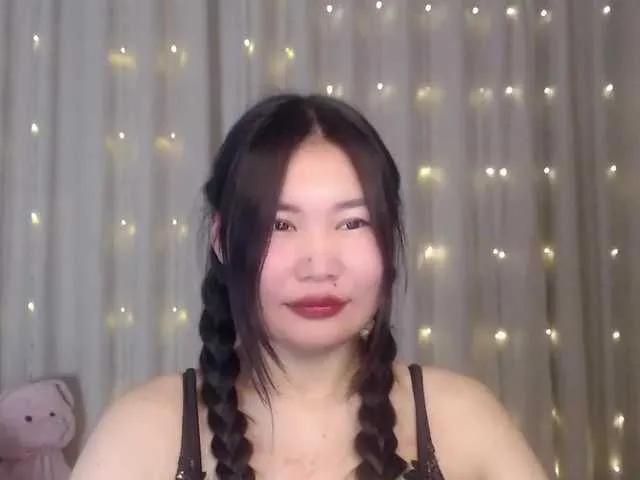 Live sex webcam photo for Jadelsle #288076370