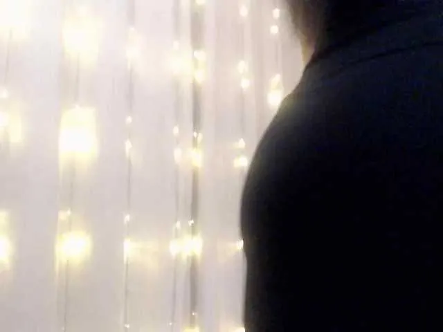 Live sex webcam photo for Jadelsle #288076381