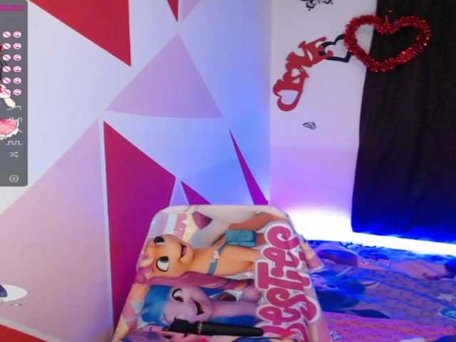 Live sex webcam photo for Jaiden06 #274646012