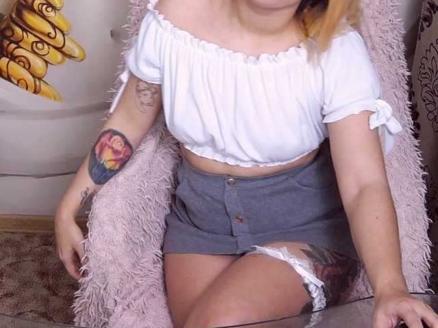 Live sex webcam photo for JainneDianne #272287927