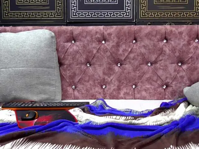 Live sex webcam photo for JakobWoo #277558771