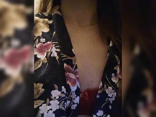 Live sex webcam photo for Jaline #271737139