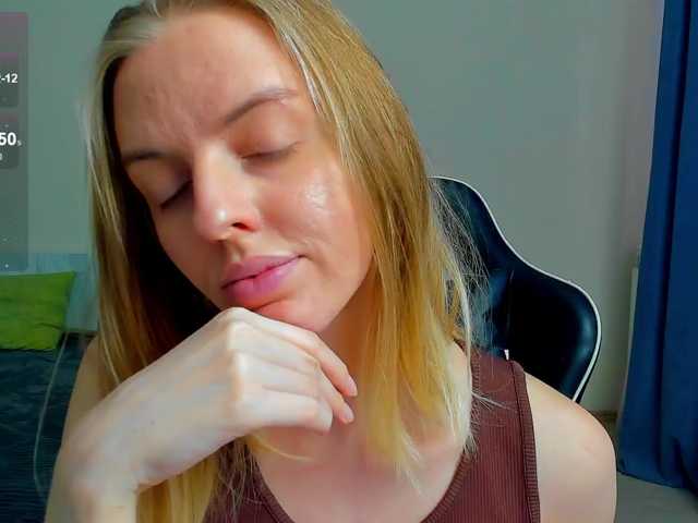 Live sex webcam photo for Jam-cream #277509247