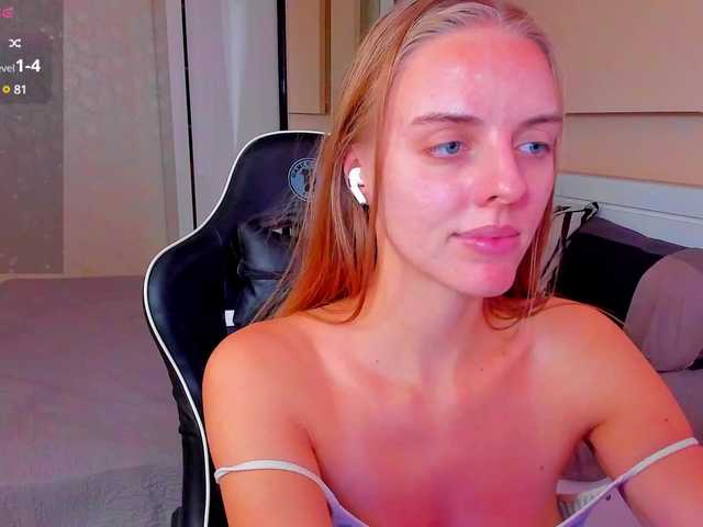 Live sex webcam photo for Jam-cream #290177367