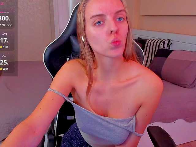 Live sex webcam photo for Jam-cream #290191792