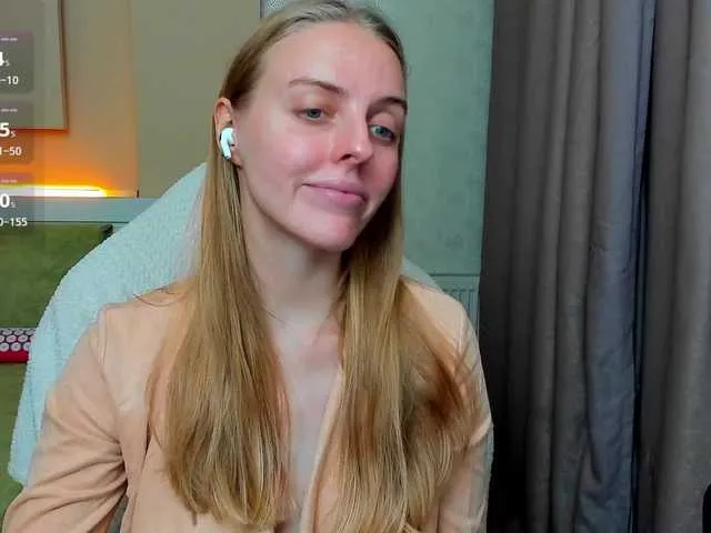 Live sex webcam photo for Jam-cream #292384662